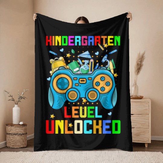 Kindergarten Level Unlock Throw Blankets