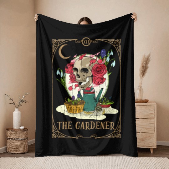 Garden Plants Tarot Card Occult Club Gothic Throw Blankets