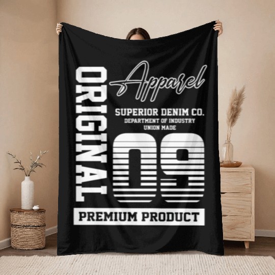 2009 Vintage Birthday Vintage Gift Retro Throw Blankets