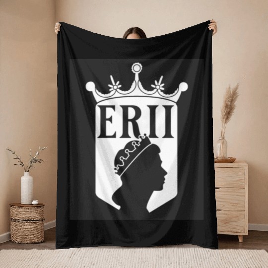 United Kingdom Monarch Queen Elizabeth ER II Throw Blankets