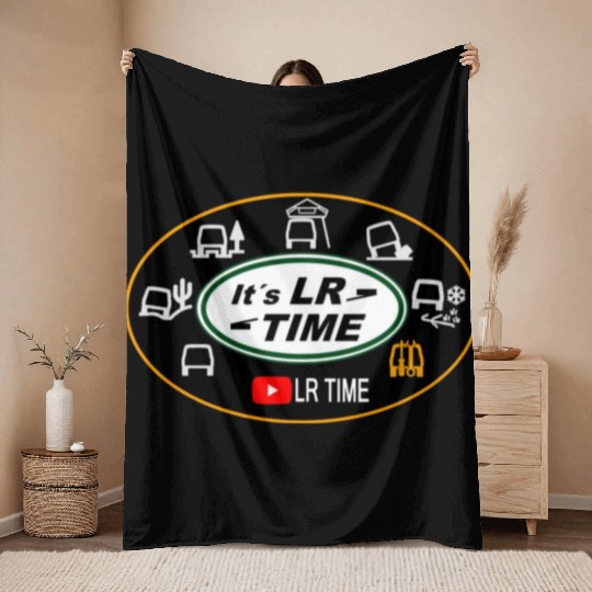 LR Time Cubs Throw Blankets