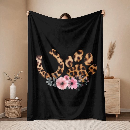 I Run On Horses Dog Hair And Cuss Words Funny Throw Blankets