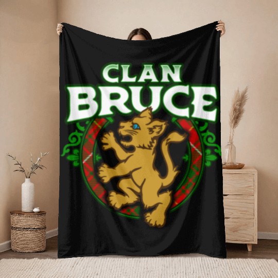 Clan Bruce Cute Baby Lion Rampant Kitten Throw Blankets