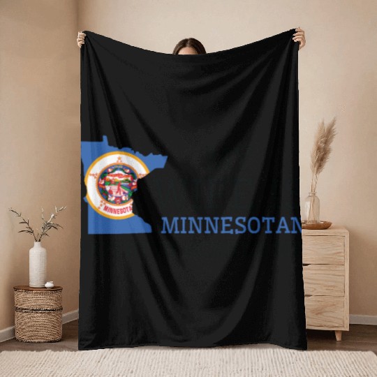 Nothing Scares Me Minnesotan Wife Minnesota Throw Blankets