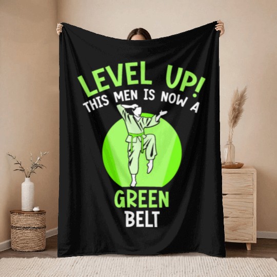 Level Up! This men is now a green belt Throw Blankets