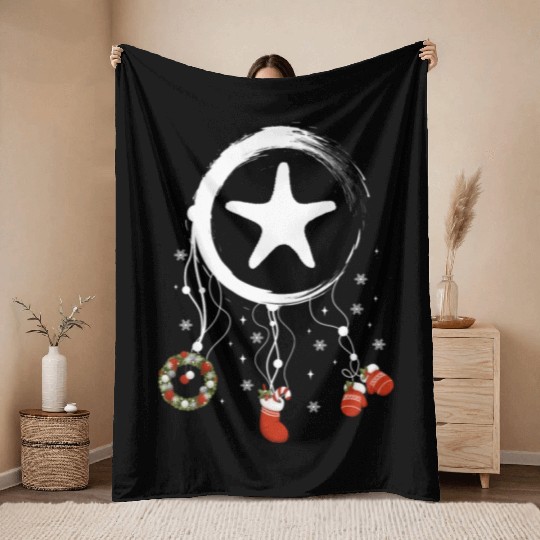 Winter dreamcatcher Christmas Starfish Throw Blankets