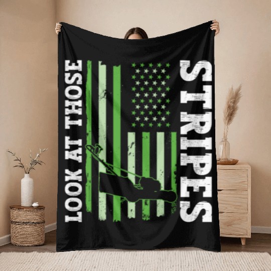 Look At Those Stripes - Lawn Mowing Funny Dad Lawn Throw Blankets