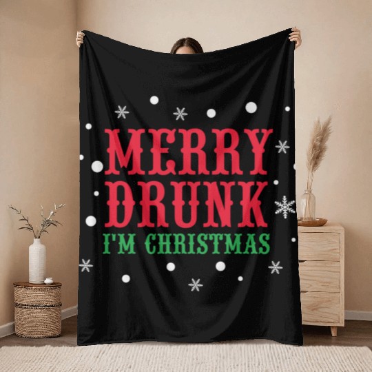 merry drunk i'm christmas Throw Blankets