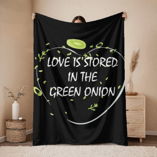 Love is stored in the green onion Throw Blankets