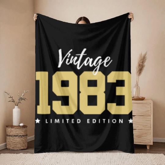 40 Years Vintage 1983 Retro 40th Birthday Throw Blankets
