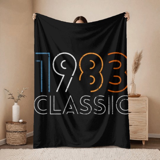 40 Years Vintage 1983 Retro 40th Birthday Throw Blankets