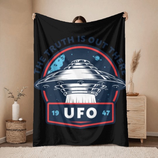UFO 1947 The Truth Is Out There Throw Blankets