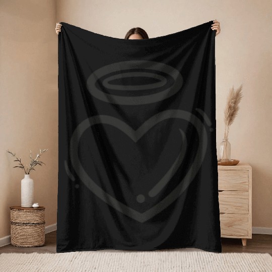 Angelic love heart gift Throw Blankets
