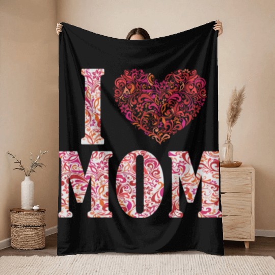 I Love Mom Funny Throw Blankets