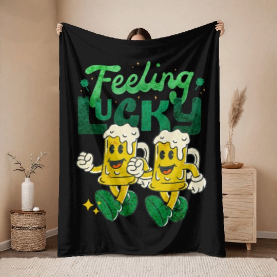 St Patrick's Day Feeling Lucky Retro Vintage Beer Throw Blankets
