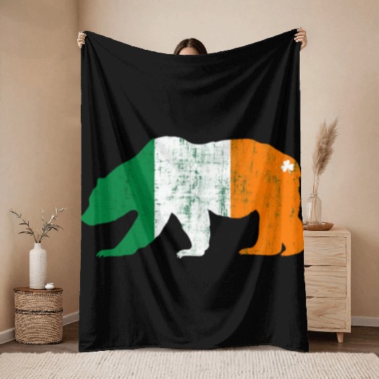 St Patricks Day Irish Flag Grizzly Bear Throw Blankets