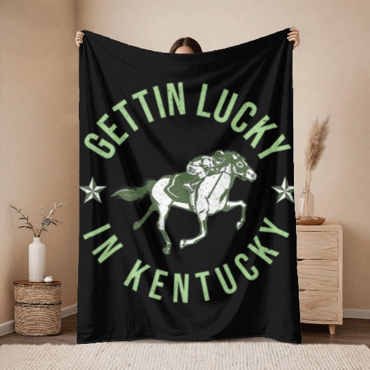 Funny Derby Vintage Getting Lucky In Kentucky Hor Throw Blankets