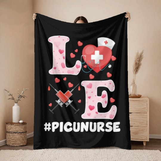 Cute PICU Nurse Valentines Day Design Throw Blankets