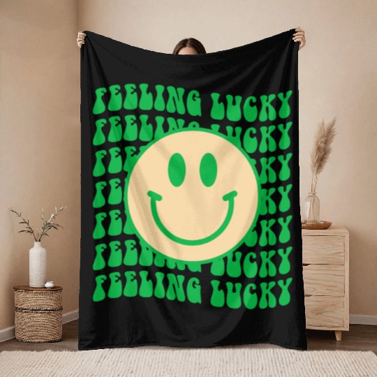 Feeling lucky Throw Blankets