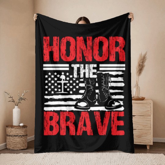 Soldier honor the brave military army veteran Throw Blankets