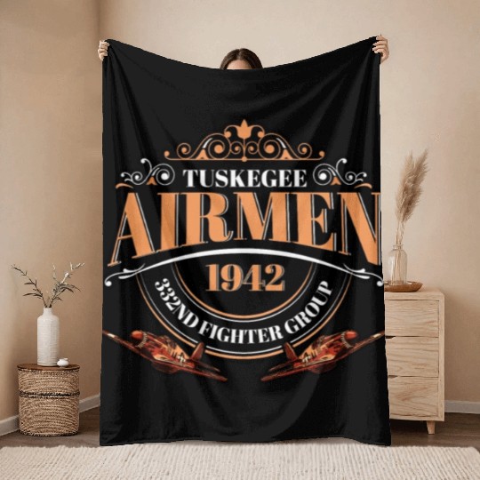 Tuskegee airmen Throw Blankets