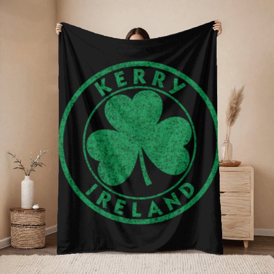 Kerry Ireland Shamrock Sign Distressed Green Print Throw Blankets