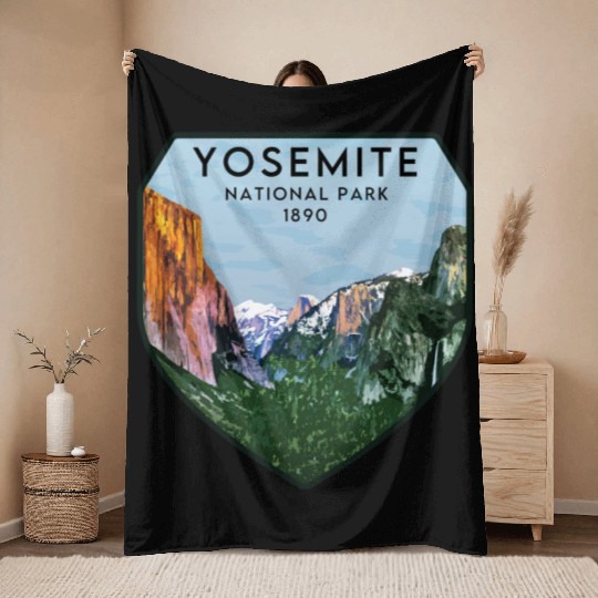 yosemite national park Throw Blankets