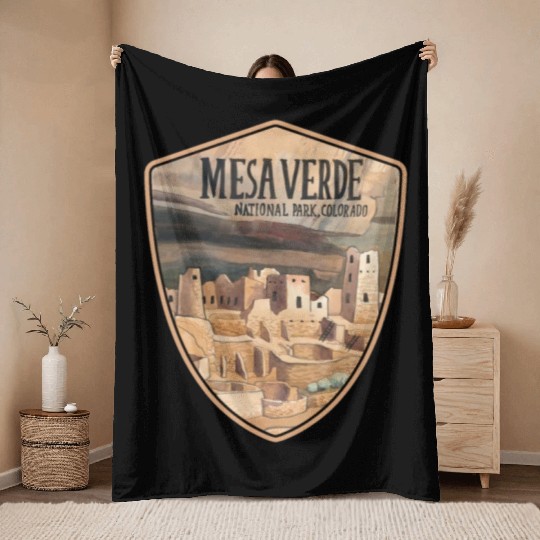mesa verde national park Throw Blankets