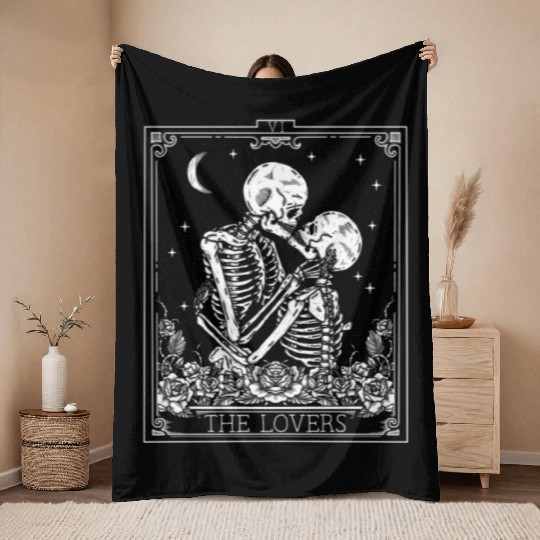 The Tarot Card Astrology ull Horror Occult Throw Blankets