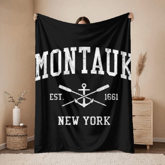 Montauk Ny Crossed Oars Boat Anchor Sports Throw Blankets