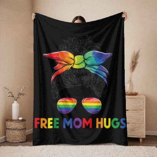 Free Mom Hugs LGBT Pride Free Brother Hugs Throw Blankets