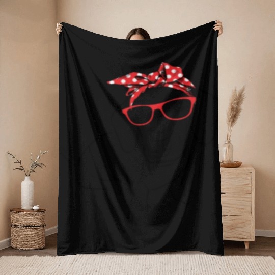 Dachshund Mama Throw Blankets