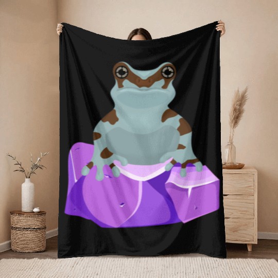 Frog Crystal Amethyst Gemstone For Toad Owners Throw Blankets