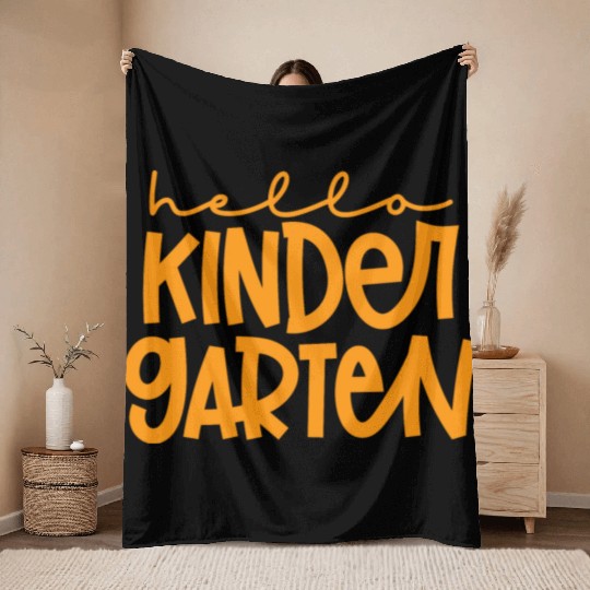 Kindergarten org Throw Blankets