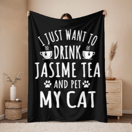 Jasmine Tea And Cat Outfit Cats Owner Throw Blankets