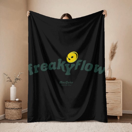 FREAKY FLOW stars Copy Copy Throw Blankets