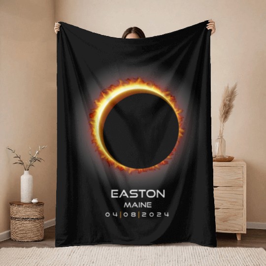 2024 Easton Maine Eclipse Memento Souvenir April Throw Blankets