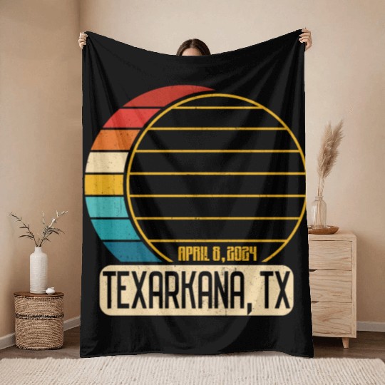 Total Solar Eclipse Texas Texarkana April 28 2024T Throw Blankets