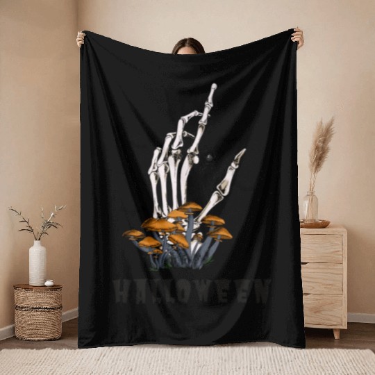 HALLOWEEN Throw Blankets