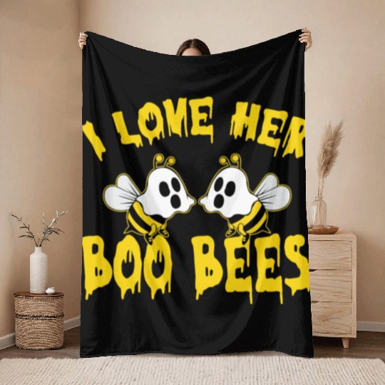 I Love Her Boo Bees Halloween Throw Blankets