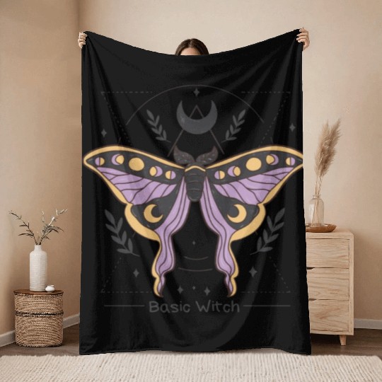 Retro Halloween" - Embrace Vintage Spookiness Throw Blankets