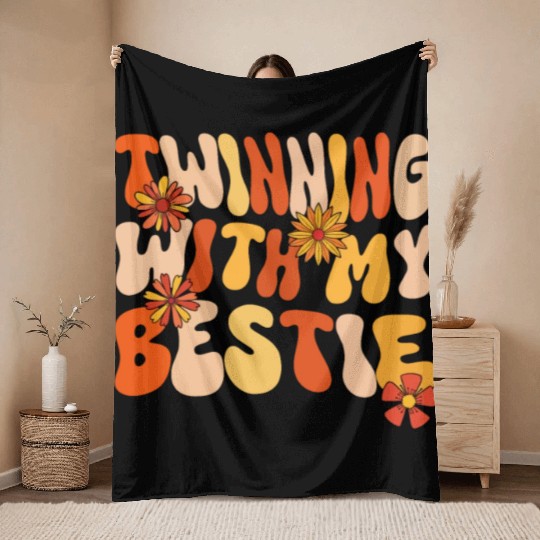 Twinning With My Bestie Spirit Week Twin Day Throw Blankets