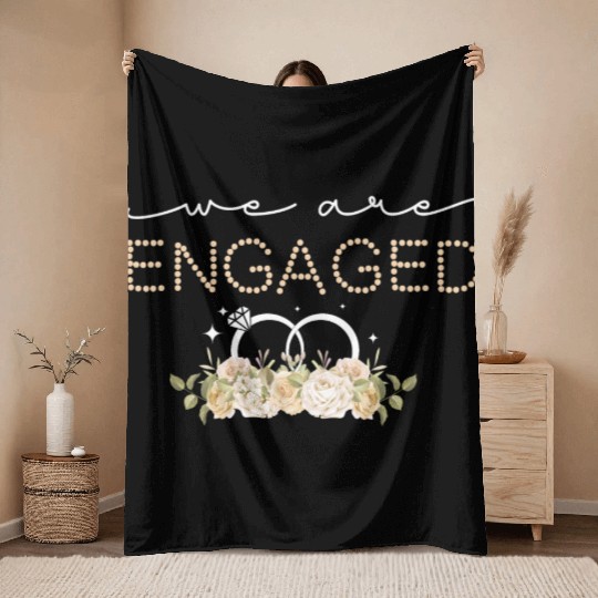 Couple Matching Fiancé Engagement Bride Throw Blankets
