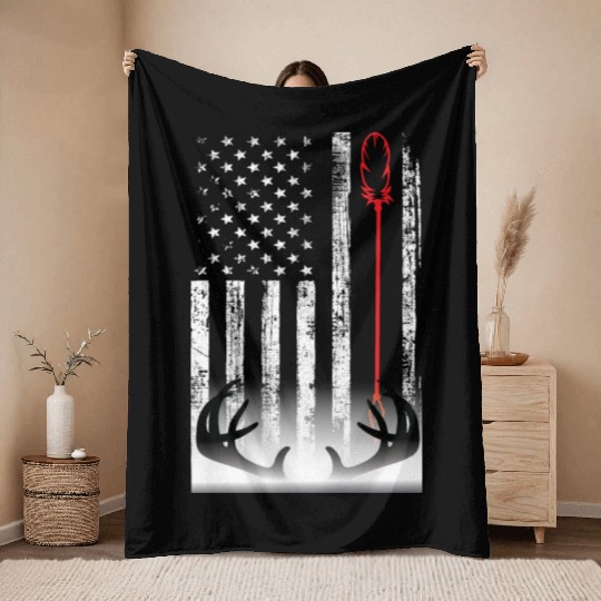 Bow deer hunting American flag Bow Hunting Lover Throw Blankets