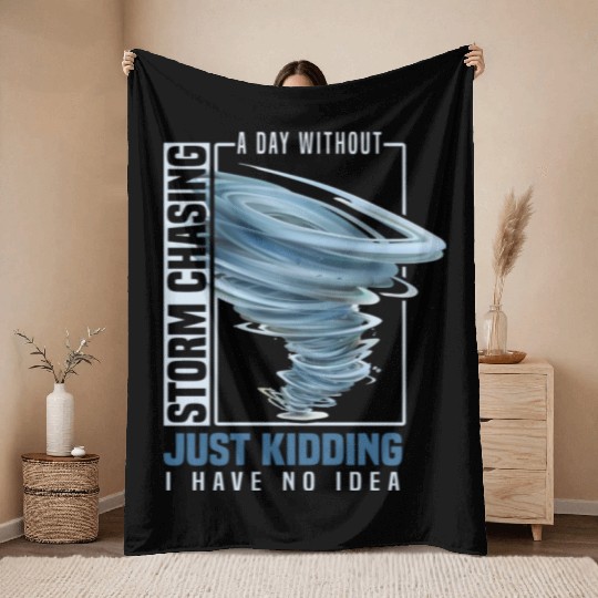 Storm chaser gift idea | Tornado meteorologists Throw Blankets