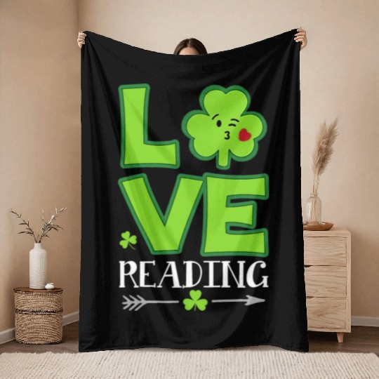 Love Shamrock Reading Teacher Funny St Patricks Da Throw Blankets