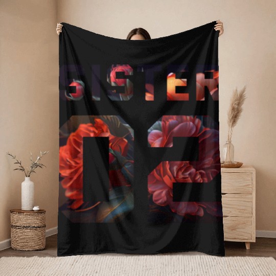 COUPLE FLOWER SISTER 02 Throw Blankets