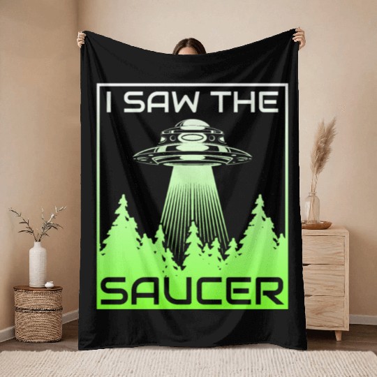 Alien, Aliens, UFO, UAP, Space Unknown Flight Throw Blankets