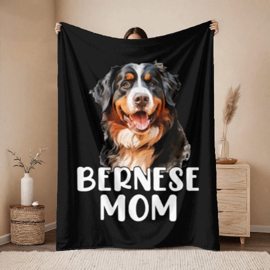 bernese mountain dog Throw Blankets