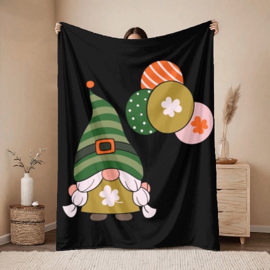 Lucky Irish girl gnome Throw Blankets